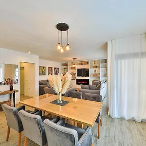 Ipm Apartment