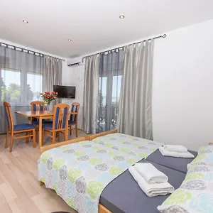 3* Penzion Luxury Ivana